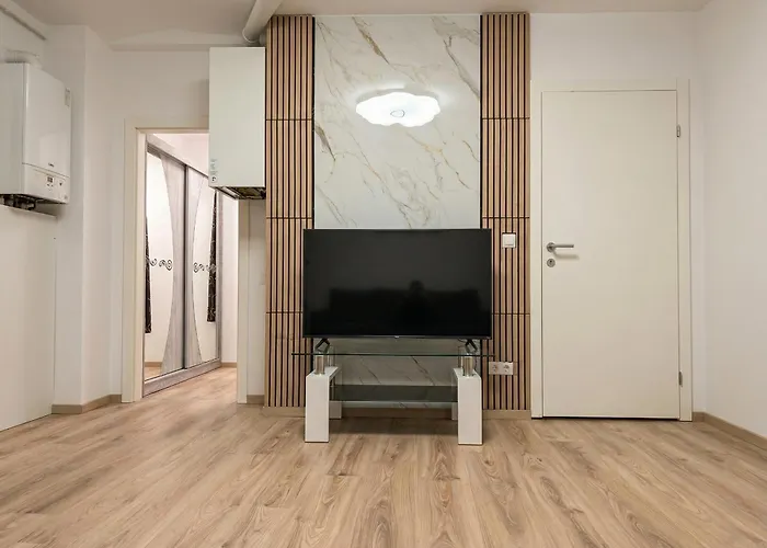 Comfortable 1br & 1lr Prime Location Of * Vienna