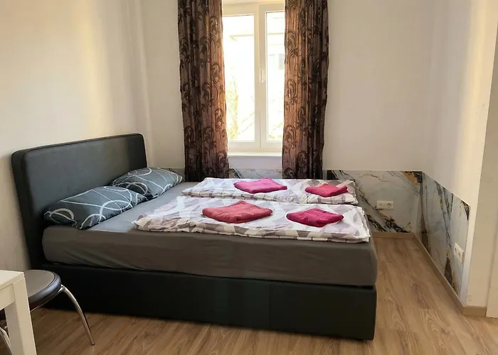 Comfortable 1br & 1lr Prime Location Of